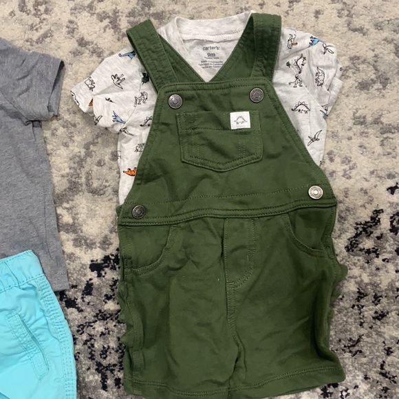 Set of 3. 9M outfits! 1 Carter’s, 1 Oshkosh B’gosh, 1 Just One You by Carter’s. - Picture 9 of 9
